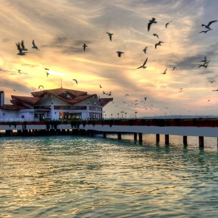 Aladeniz Hotel Büyükçekmece Eksteriør bilde